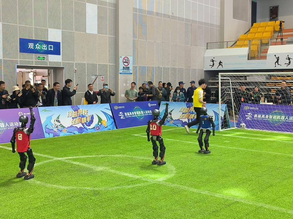 类魂游戏《不朽遗志》新预告 面对拿破仑卫队怪物